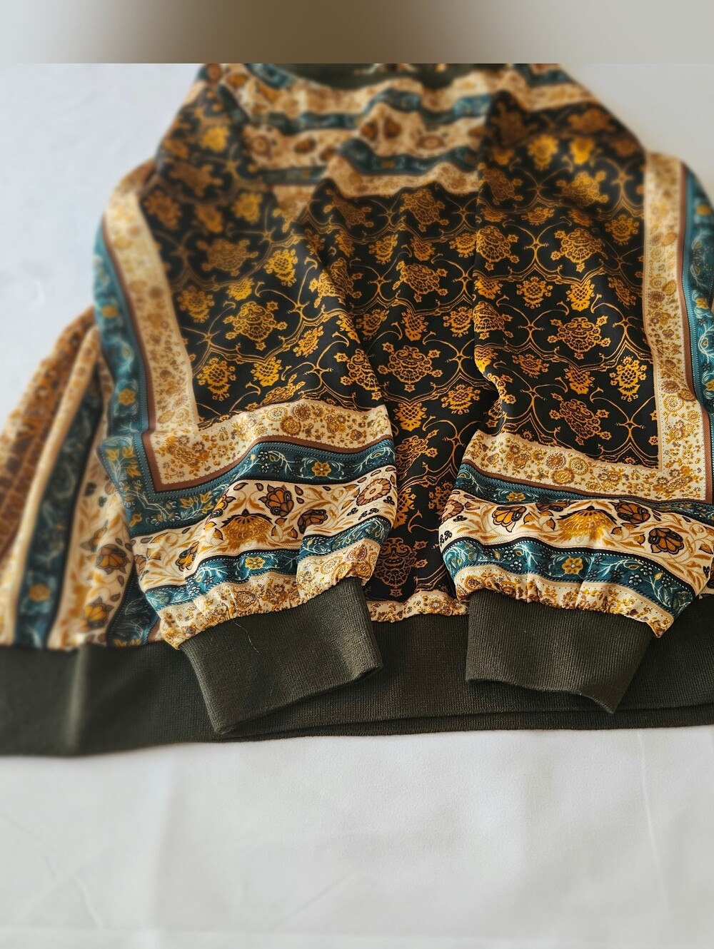 Kori America Scarf Print Boho Blouse Size M Medieval Baroque Long Sleeve Top - Picture 15 of 15